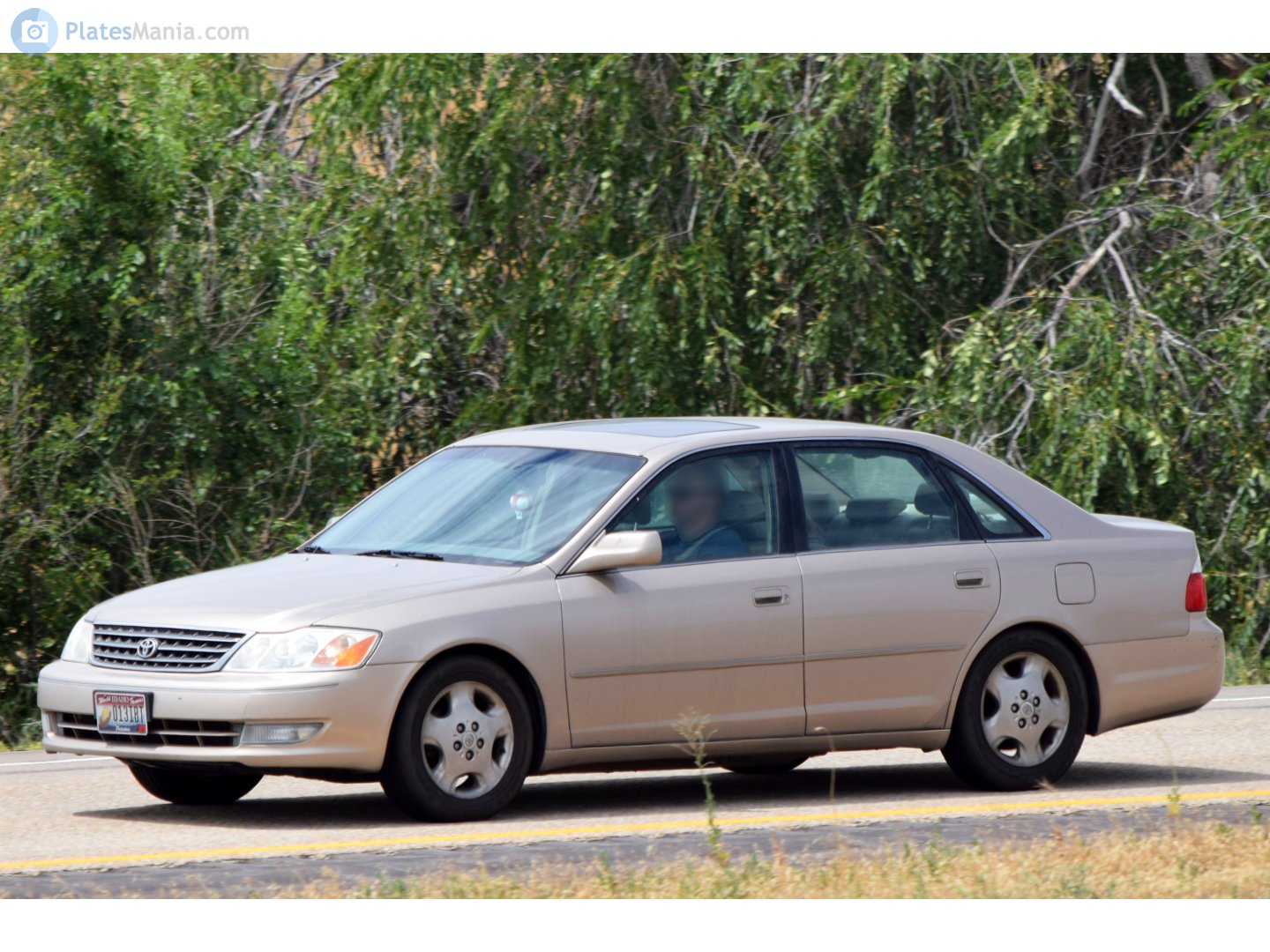 013IBT, Toyota Avalon 2nd gen (XX20), 2000–2004