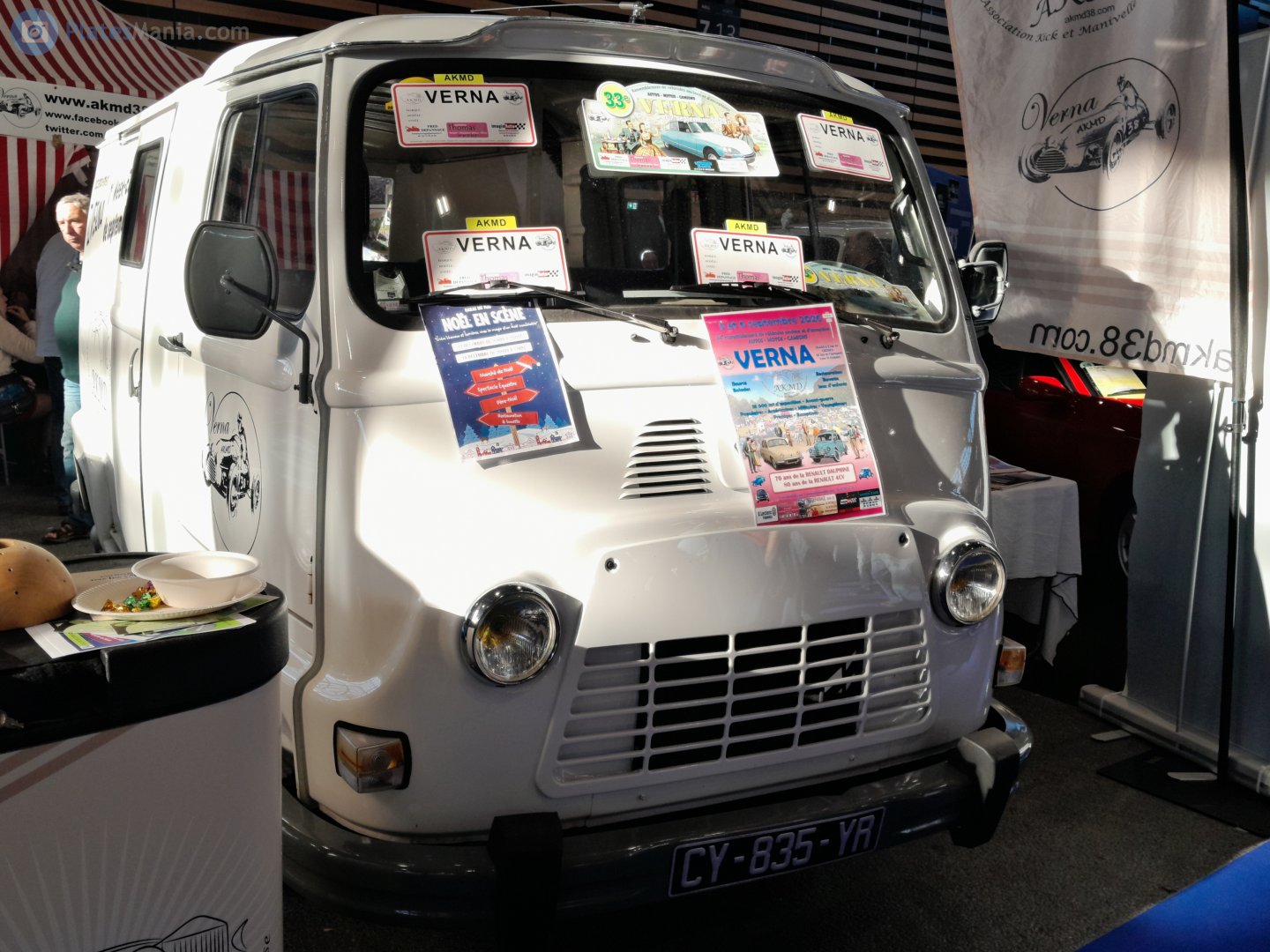 CY-835-YR, Renault Estafette 1st gen (X13), 1959–1980