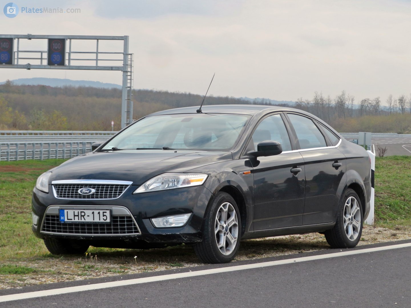 LHR-115, Ford Mondeo 3rd gen Sedan/Liftback (Mk4; CD345), 2007–2010 (–2011 for CN-market)