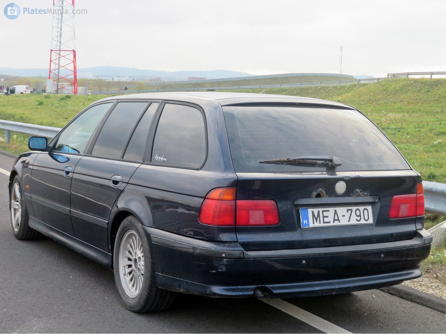 MEA-790, BMW 5 Series 4th gen Touring (E39), 1996–2003