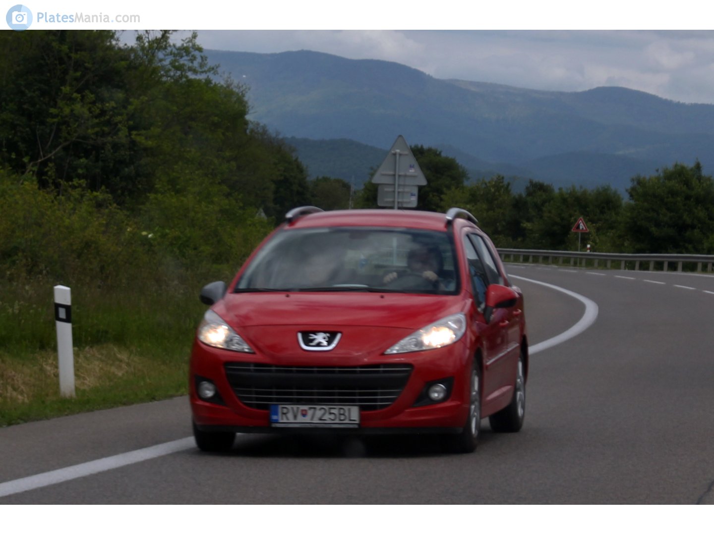 RV-725BL, Peugeot 207 SW Wagon (A72), 2007–2013