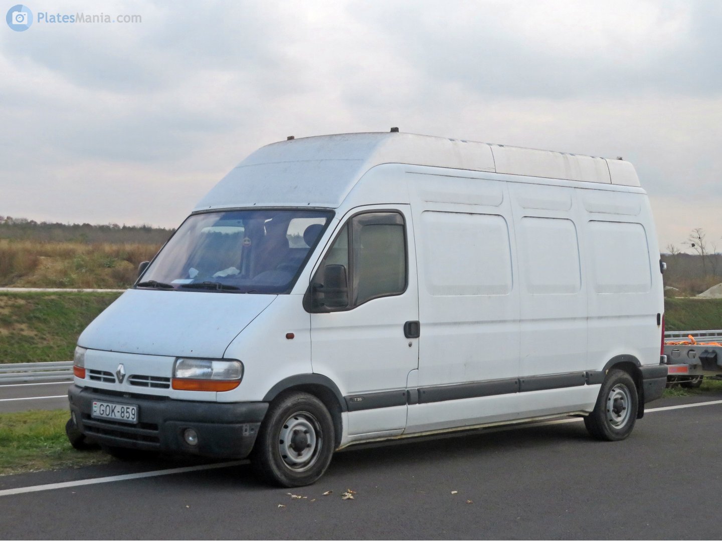 GOK-859, Renault Master 2nd gen Van (F70), 1997–2003