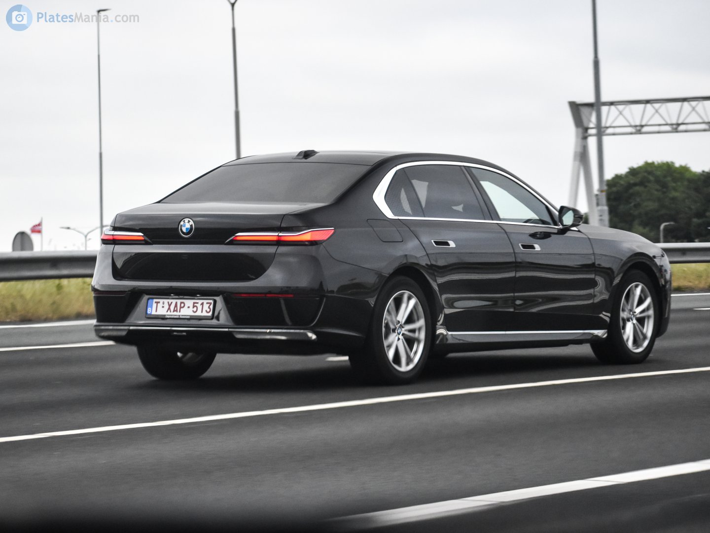 T-XAP-513, BMW i7 1st gen (G70), 2022–