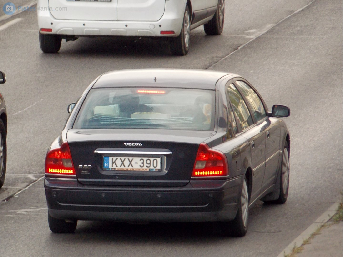 KXX-390, Volvo S80 1st gen (184), 1999–2006