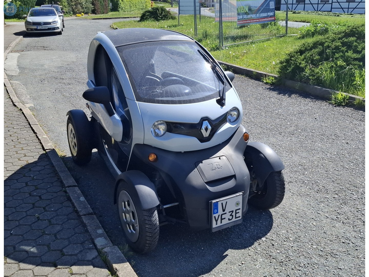V YF 3 E, Renault Twizy Z.E. 1st gen Urban (M09e), 2012–2023