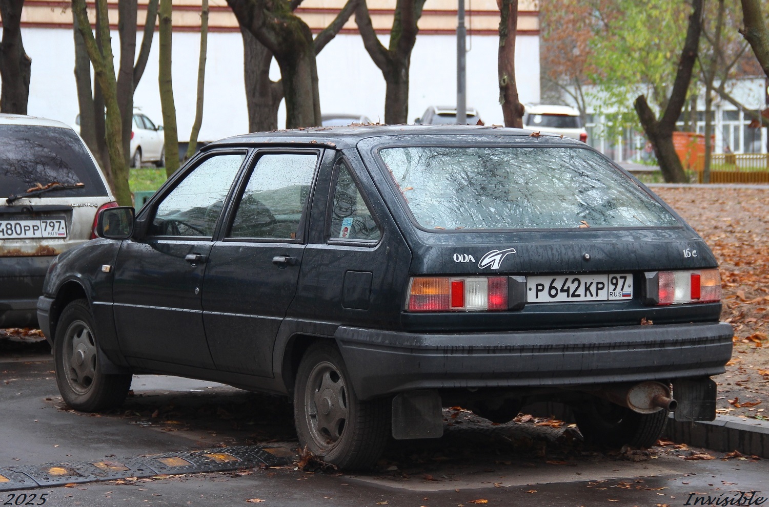 р 642 кр 97, Izh 2126 2126 Орбита/Ода (Orbita/Oda), 1990–2005