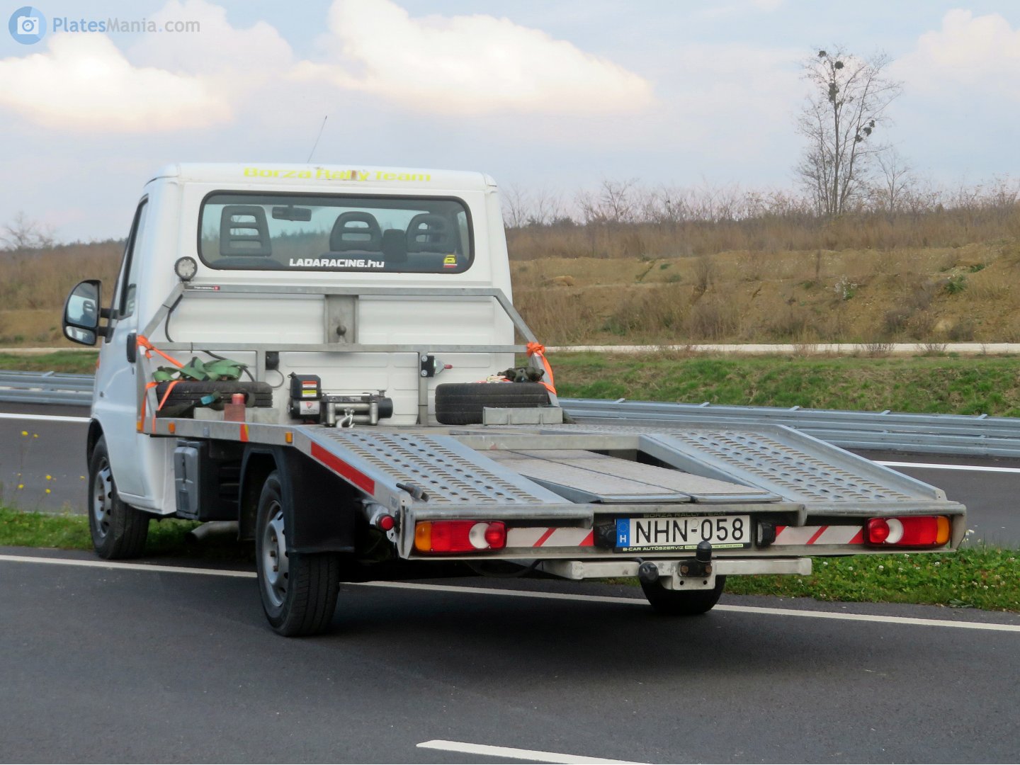 NHN-058, Peugeot Boxer 1st gen Single Cab (X244), facelift, 2002–2006 (–2016 for LATAM-market)