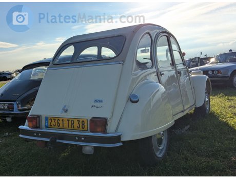 2361 TR 38, Citroёn 2CV