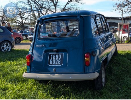 1883 RD 26, Renault 4