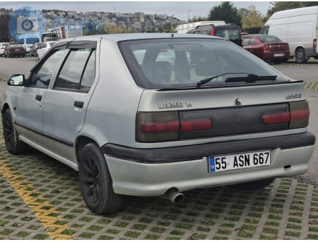 55 ASN 667, Renault 19