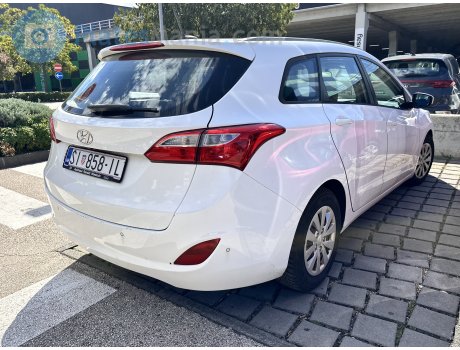 ŠI 858-IL, Hyundai i30