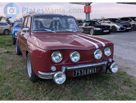 7536 DW 69, Renault 8