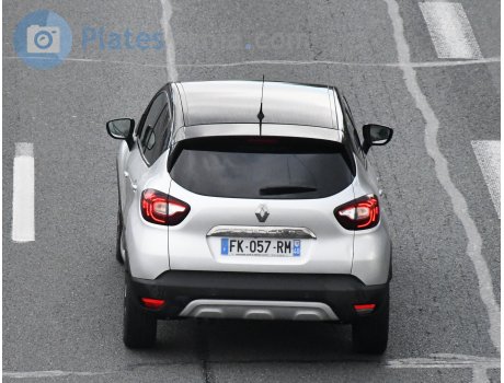 FK-057-RM, Renault Captur