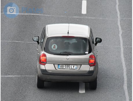 AB-595-LY, Renault Modus