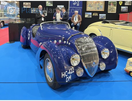 HC-422-DM, Peugeot 402