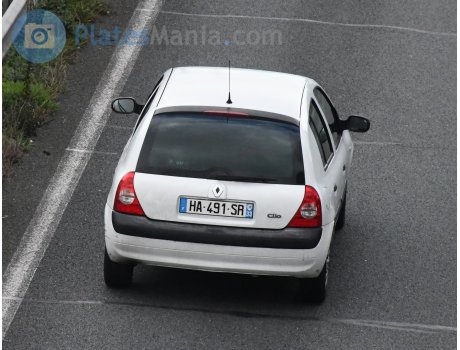 HA-491-SR, Renault Clio