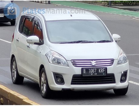 B 1067 KRF, Suzuki Ertiga