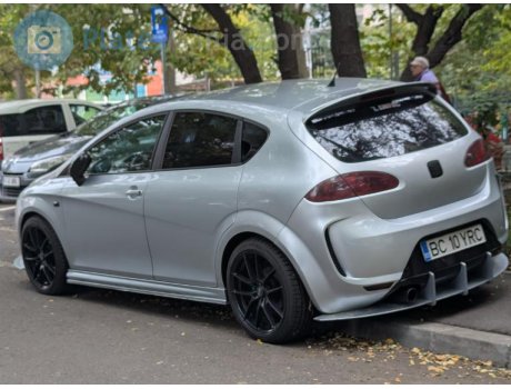 BC 10 YRC, SEAT León