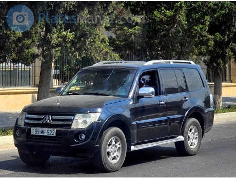 99 MF 922, Mitsubishi Pajero