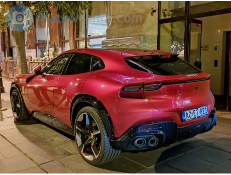 AO ET-821, Ferrari Purosangue