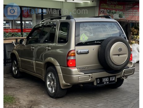 D 1690 XGO, Suzuki Escudo