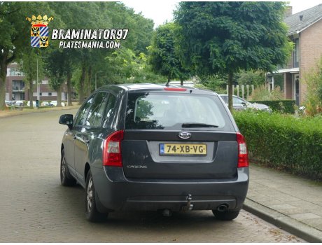 74-XB-VG, Kia Carens