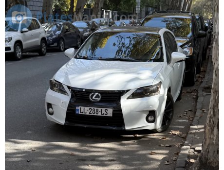 LL-288-LS, Lexus CT