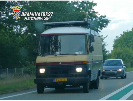 8-VXV-20, Mercedes-Benz T2