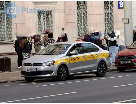 5417 HC-4, Volkswagen Polo