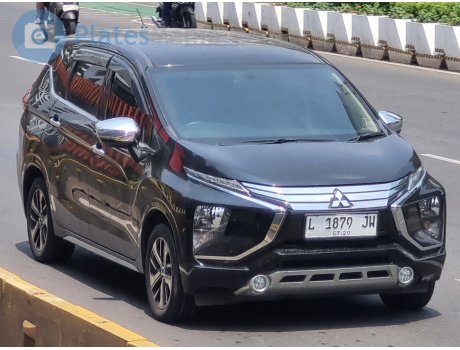L 1879 JW, Mitsubishi Xpander