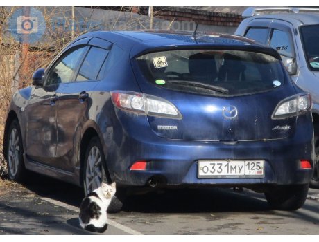 о331му125, Mazda Axela