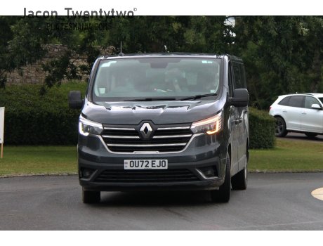 OU72 EJO, Renault Trafic