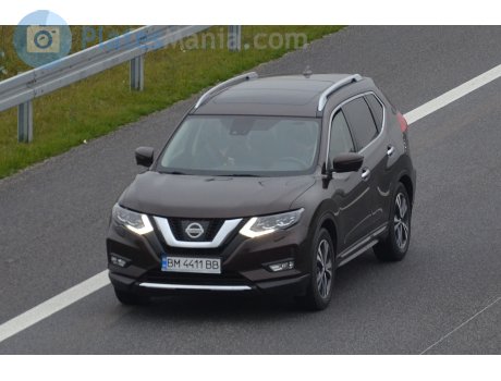 BM 4411 BB, Nissan X-Trail