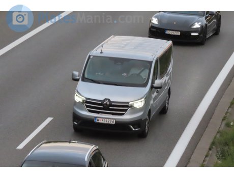 W 79429 A, Renault Trafic