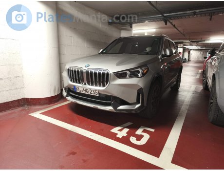 KL MQ 235, BMW X1