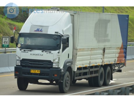 B 9739 SEU, Isuzu F-Series