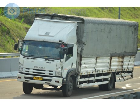 B 9538 FXT, Isuzu F-Series