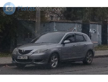 9B8 7624, Mazda 3