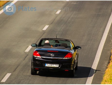 5456 LTR, Opel Astra