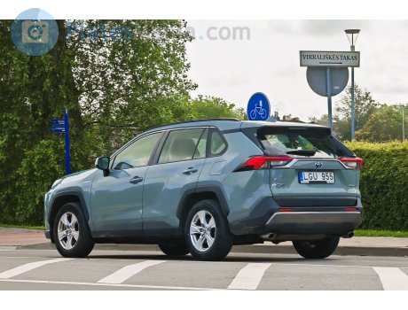 LGU 955, Toyota RAV4