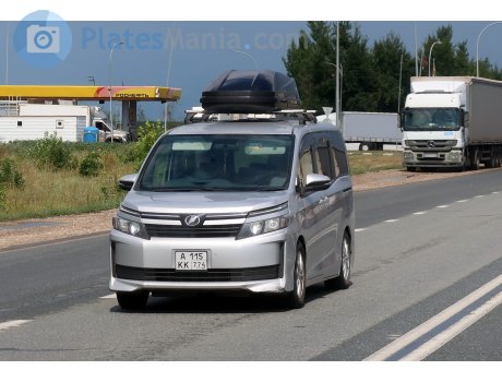 а115кк774, Toyota Voxy