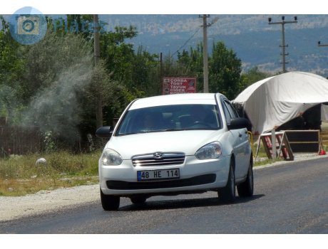 48 HE 114, Hyundai Accent