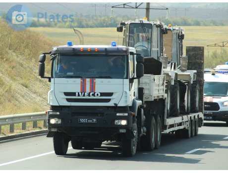 1003 нн 18, Iveco Trakker