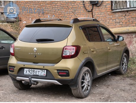 х928ет71, Renault Sandero