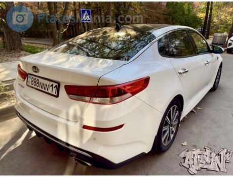 888 NNN 11, Kia Optima