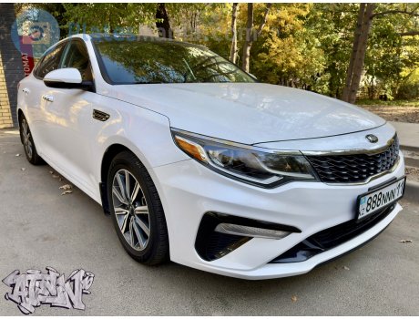 888 NNN 11, Kia Optima