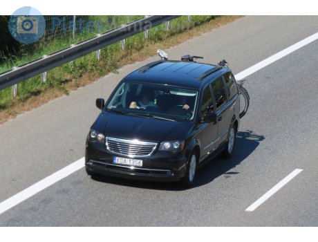 KDA 13S6, Chrysler Town&Country