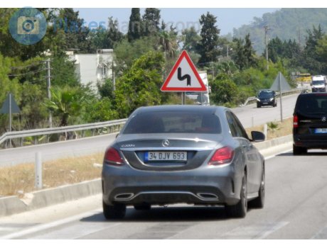 34 DJV 693, Mercedes-Benz C-Klasse