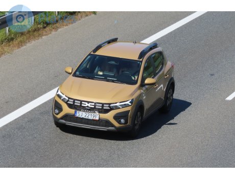 SJ 2219F, Dacia Sandero