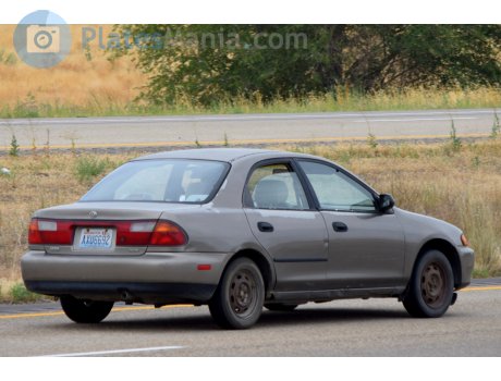 AXU6692, Mazda Protegé